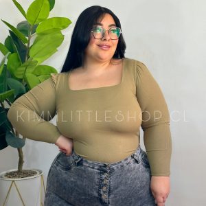 Polera Cuadrada Princesa